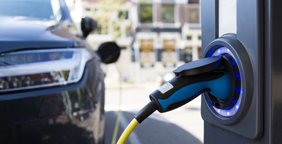 E-Mobilität  AdobeStock_154197359